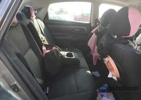 2016 Nissan Altima 2.5 from USA, damaged, VIN 1N4AL3AP2GC230484